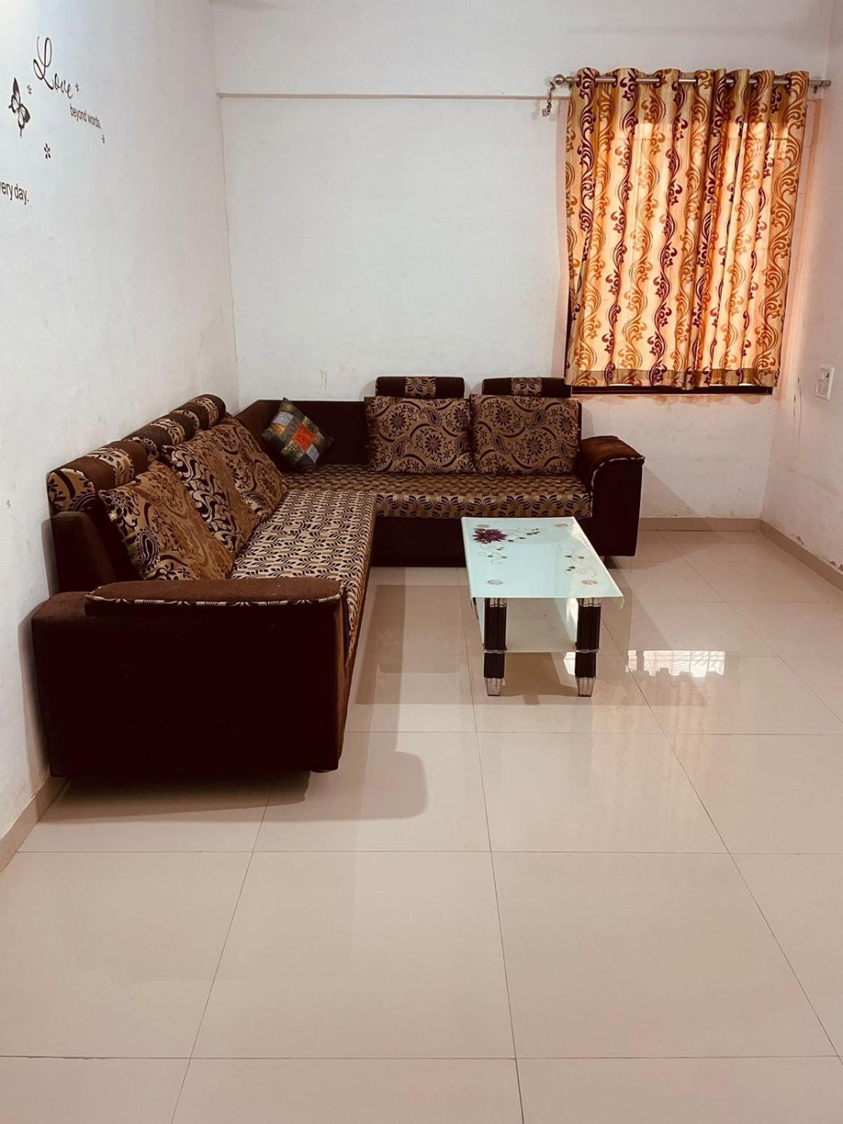 Namaste Nirvana Appartments Daman Dış mekan fotoğraf